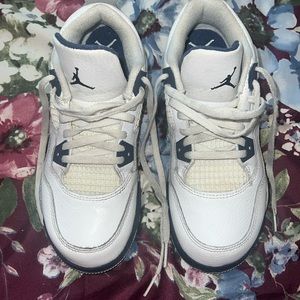 Jordan 4 kids size 3